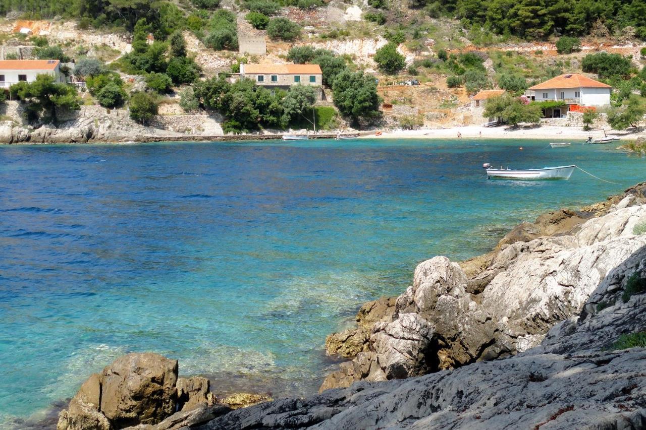 Seaside Secluded Apartments Cove Torac, Hvar - 575 Gdinj Екстериор снимка