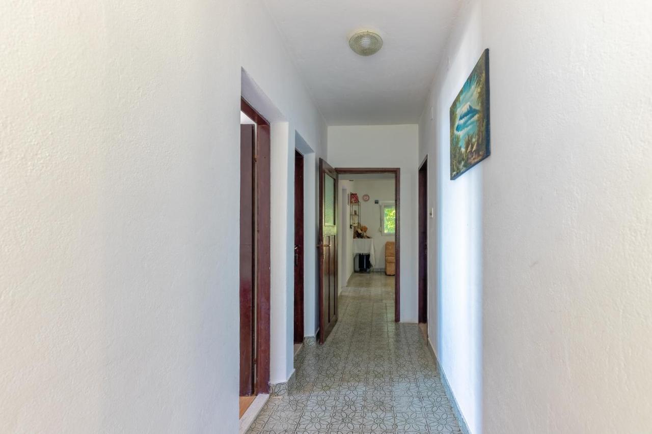 Seaside Secluded Apartments Cove Torac, Hvar - 575 Gdinj Екстериор снимка